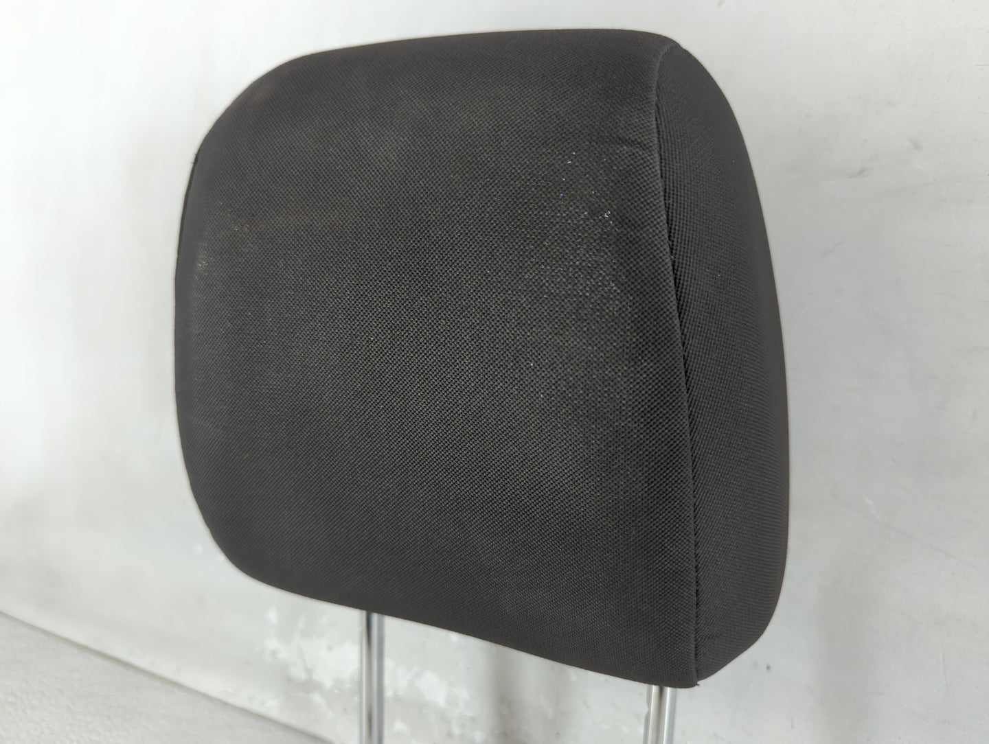 2013-2015 Ford Escape Headrest Head Rest Front Driver Passenger Seat Fits Fits 2013 2014 2015 OEM Used Auto Parts - Oemuseda