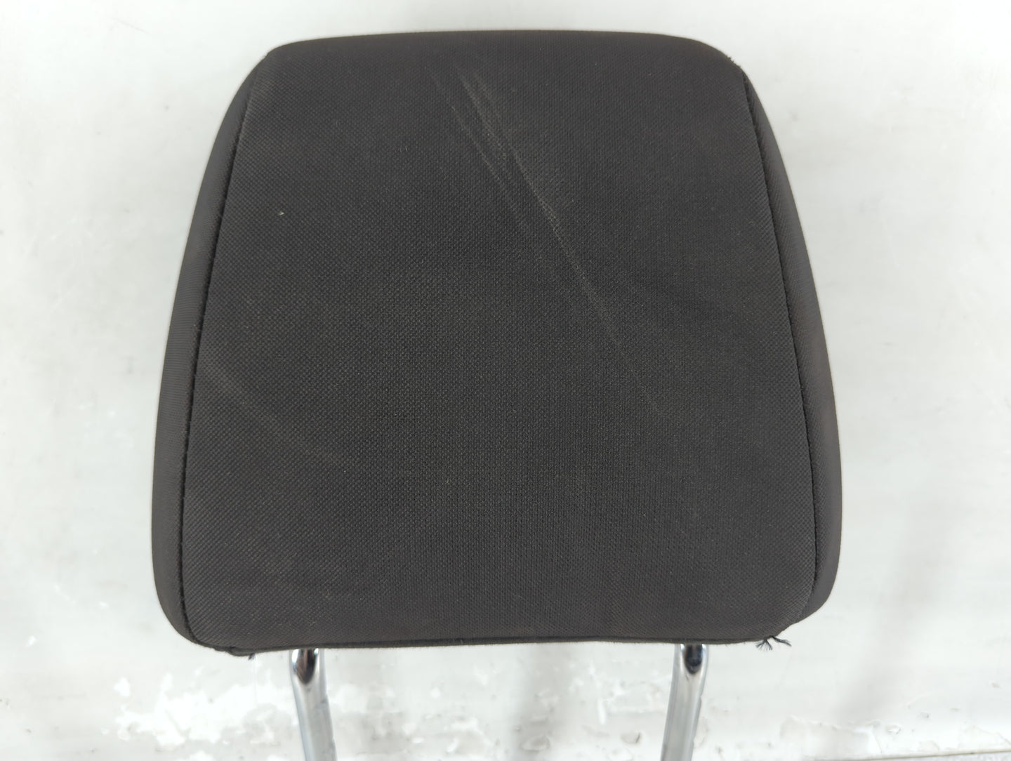 2013-2015 Ford Escape Headrest Head Rest Front Driver Passenger Seat Fits Fits 2013 2014 2015 OEM Used Auto Parts - Oemuseda