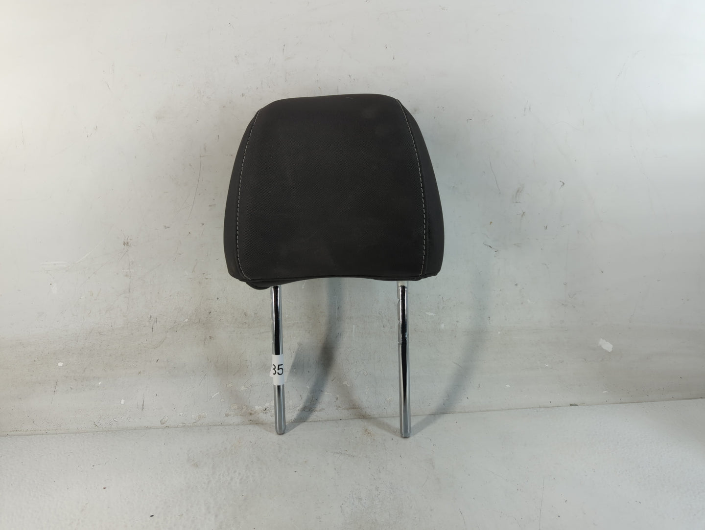 2014-2015 Ford Escape Headrest Head Rest Front Driver Passenger Seat Fits Fits 2014 2015 OEM Used Auto Parts - Oemusedautopa