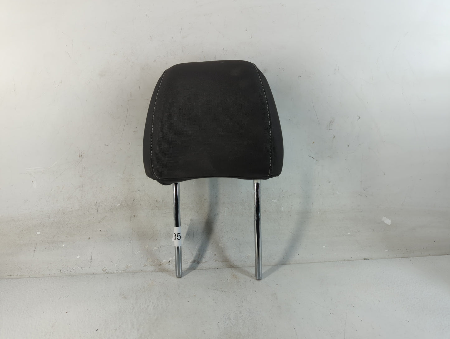 2014-2015 Ford Escape Headrest Head Rest Front Driver Passenger Seat Fits Fits 2014 2015 OEM Used Auto Parts - Oemusedautopa