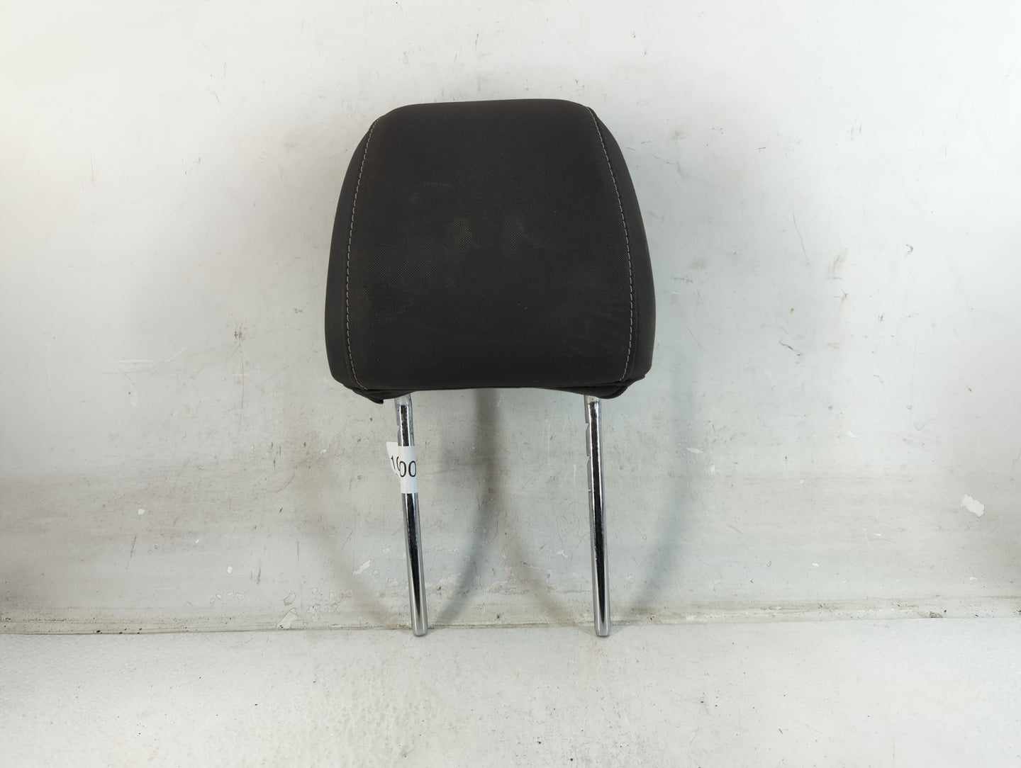2013-2015 Ford Escape Headrest Head Rest Front Driver Passenger Seat Fits Fits 2013 2014 2015 OEM Used Auto Parts - Oemuseda
