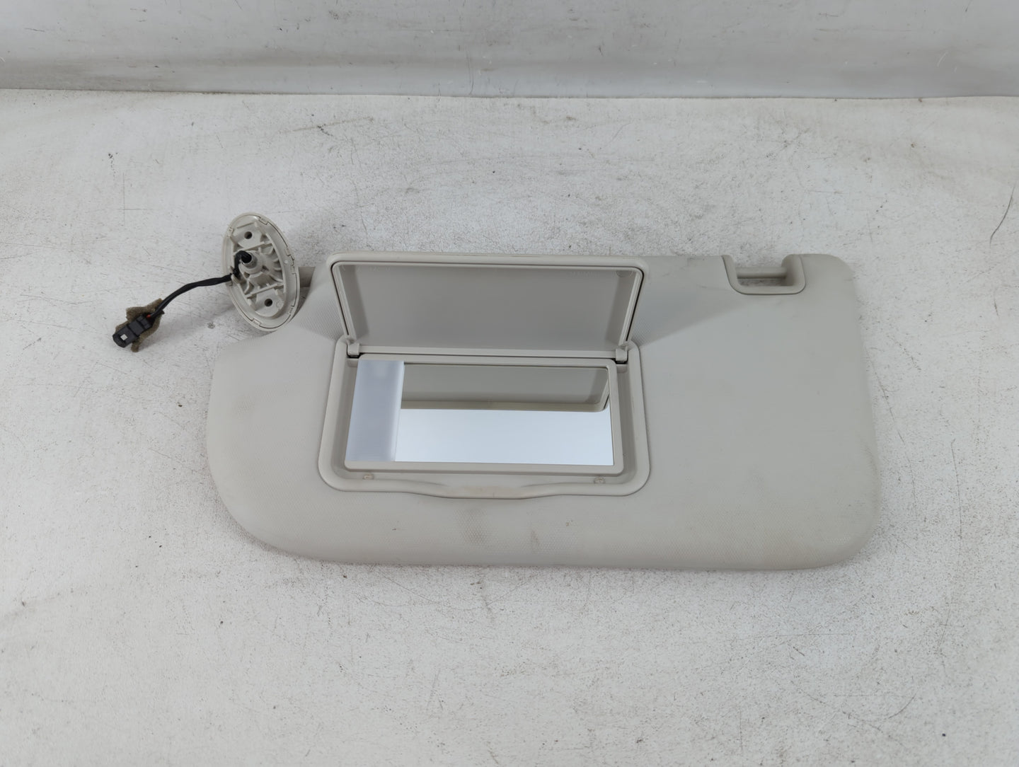 2013-2019 Ford Escape Sun Visor Shade Replacement Driver Left Mirror Fits Fits 2013 2014 2015 2016 2017 2018 2019 OEM Used A