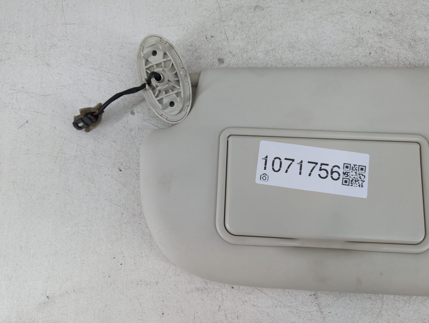 2013-2019 Ford Escape Sun Visor Shade Replacement Driver Left Mirror Fits Fits 2013 2014 2015 2016 2017 2018 2019 OEM Used A