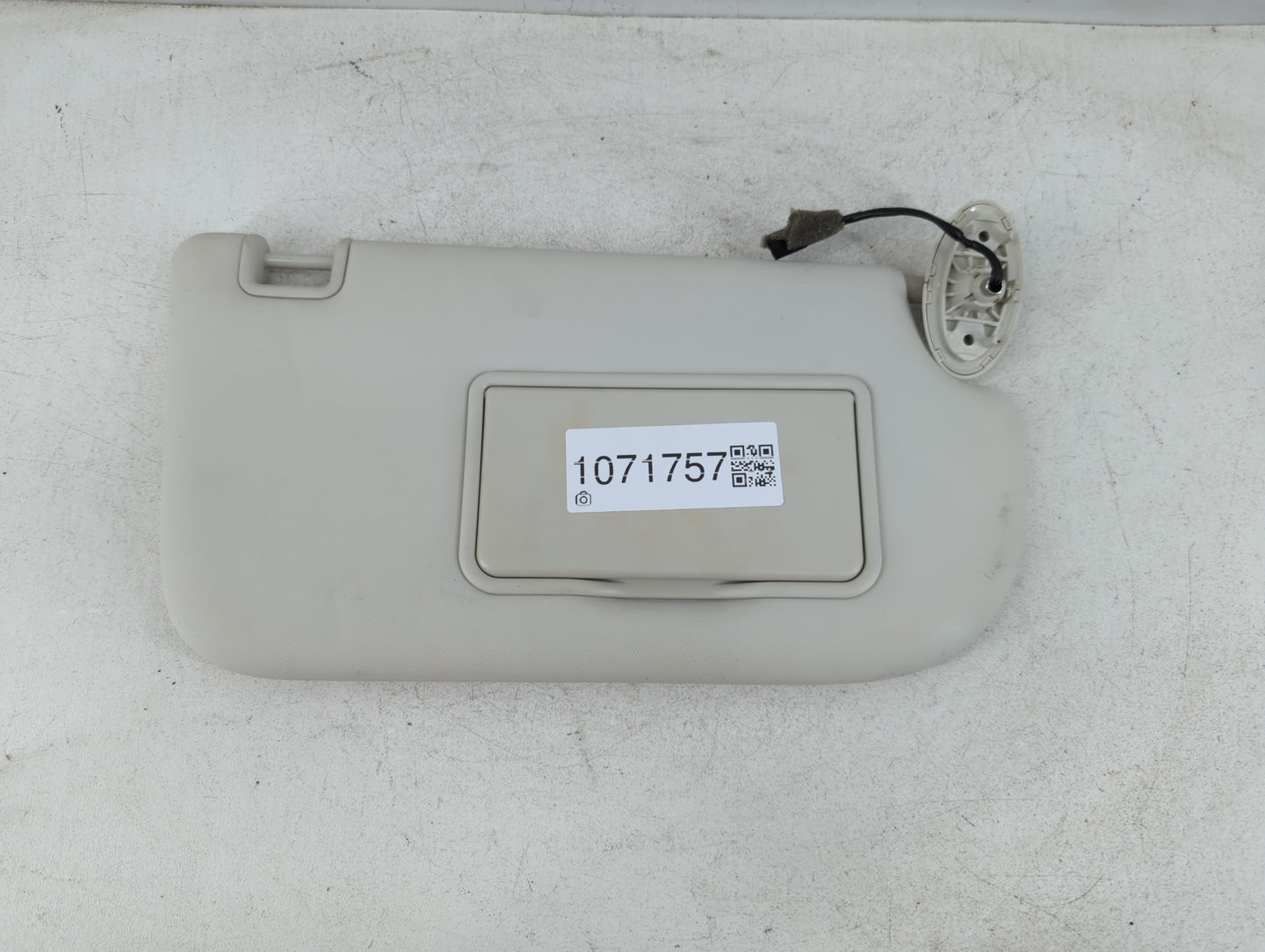 2013-2019 Ford Escape Sun Visor Shade Replacement Passenger Right Mirror Fits Fits 2013 2014 2015 2016 2017 2018 2019 OEM Us