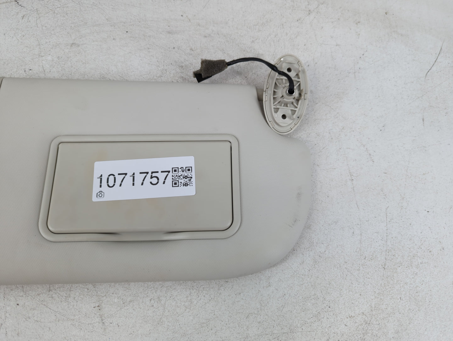2013-2019 Ford Escape Sun Visor Shade Replacement Passenger Right Mirror Fits Fits 2013 2014 2015 2016 2017 2018 2019 OEM Us