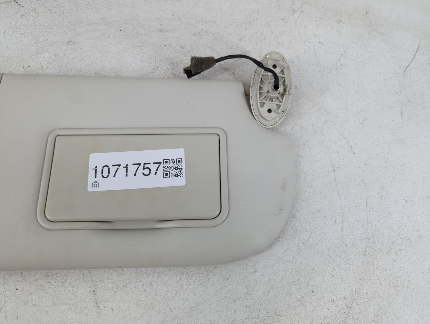 2013-2019 Ford Escape Sun Visor Shade Replacement Passenger Right Mirror Fits Fits 2013 2014 2015 2016 2017 2018 2019 OEM Us