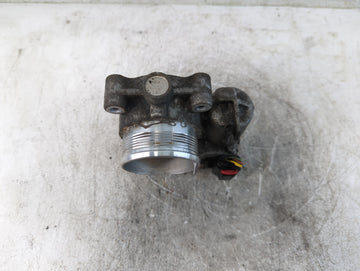 2013-2016 Ford Escape Throttle Body P/N:DS7E-9F991-BB Fits Fits 2012 2013 2014 2015 2016 2017 OEM Used Auto Parts