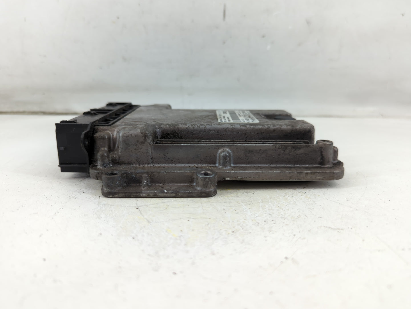 2014-2016 Ford Escape PCM Engine Control Computer ECU ECM PCU OEM P/N:FJ5A-12A650-EC Fits Fits 2014 2015 2016 OEM Used Auto 