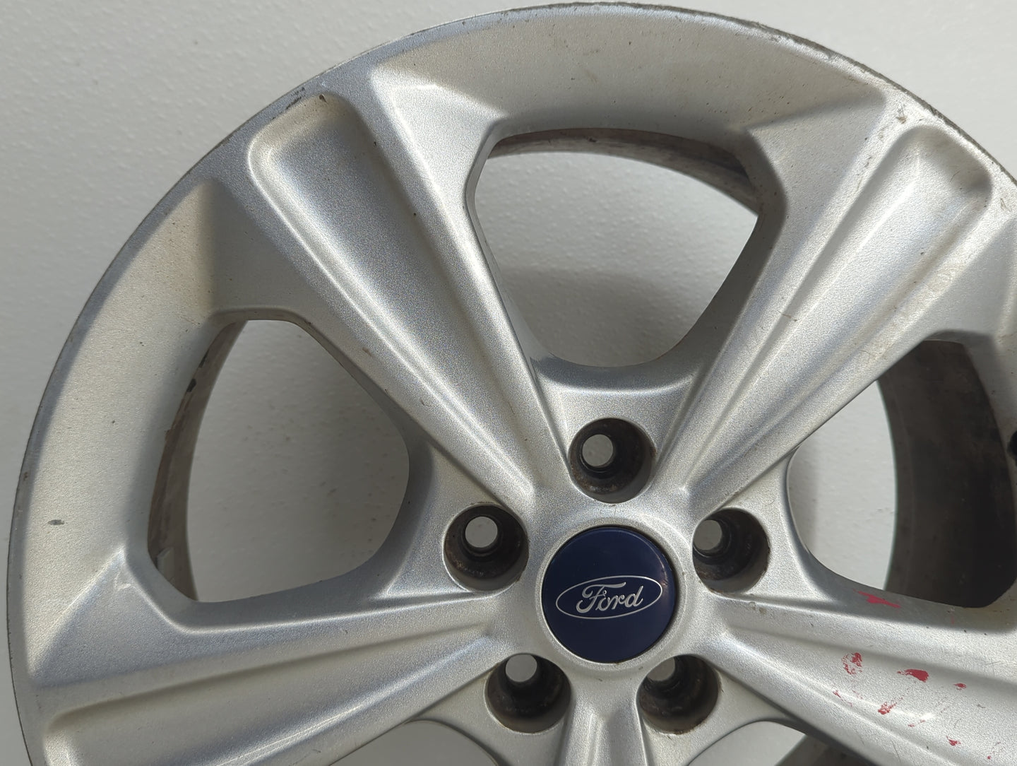 2013-2016 Ford Escape Oem Wheel Rim 1079092 - Oemusedautoparts1.com