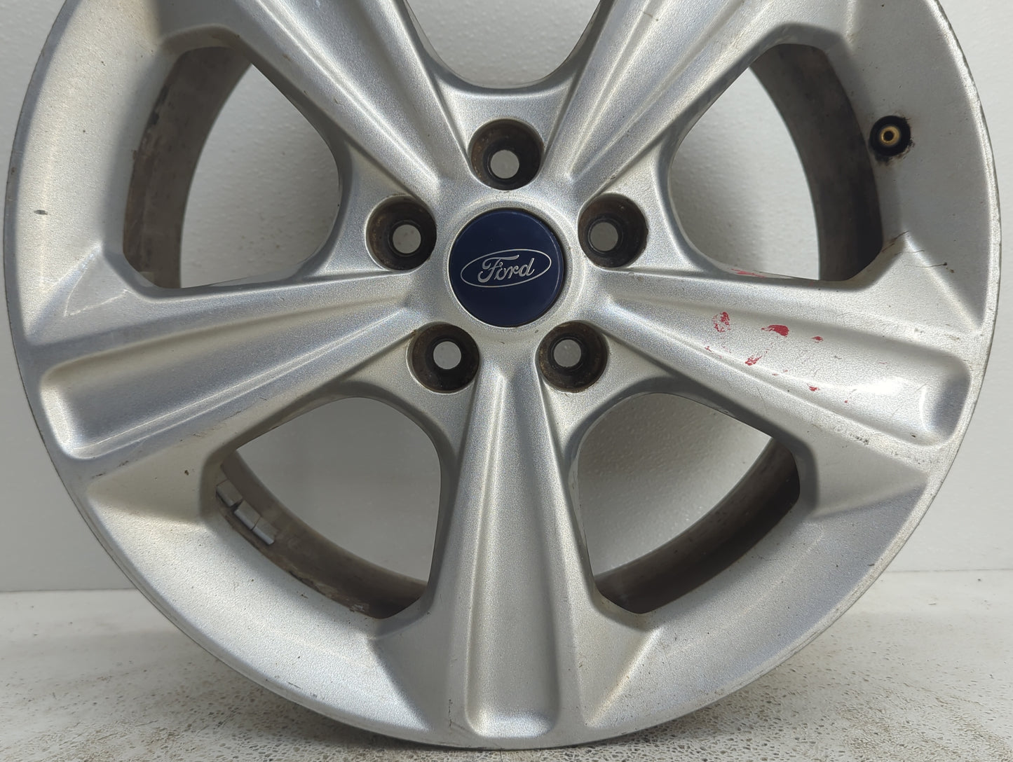 2013-2016 Ford Escape Oem Wheel Rim 1079092 - Oemusedautoparts1.com