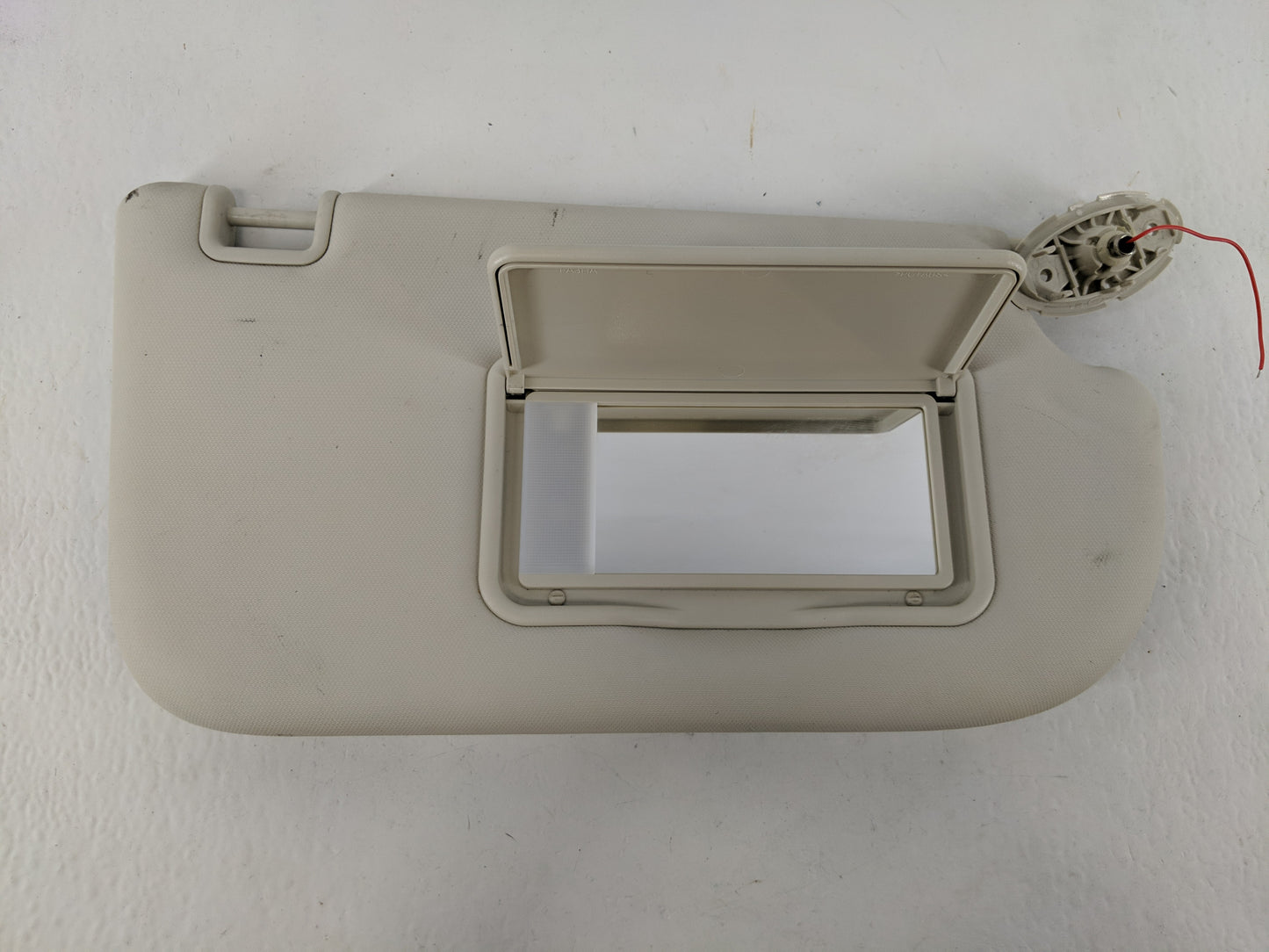 2013-2019 Ford Escape Sun Visor Shade Replacement Passenger Right Mirror Fits Fits 2013 2014 2015 2016 2017 2018 2019 OEM Us
