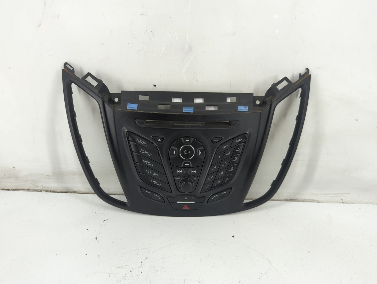 2013-2016 Ford Escape Radio AM FM Cd Player Receiver Replacement P/N:DJ5T-18K811 GA Fits Fits 2013 2014 2015 2016 OEM Used A