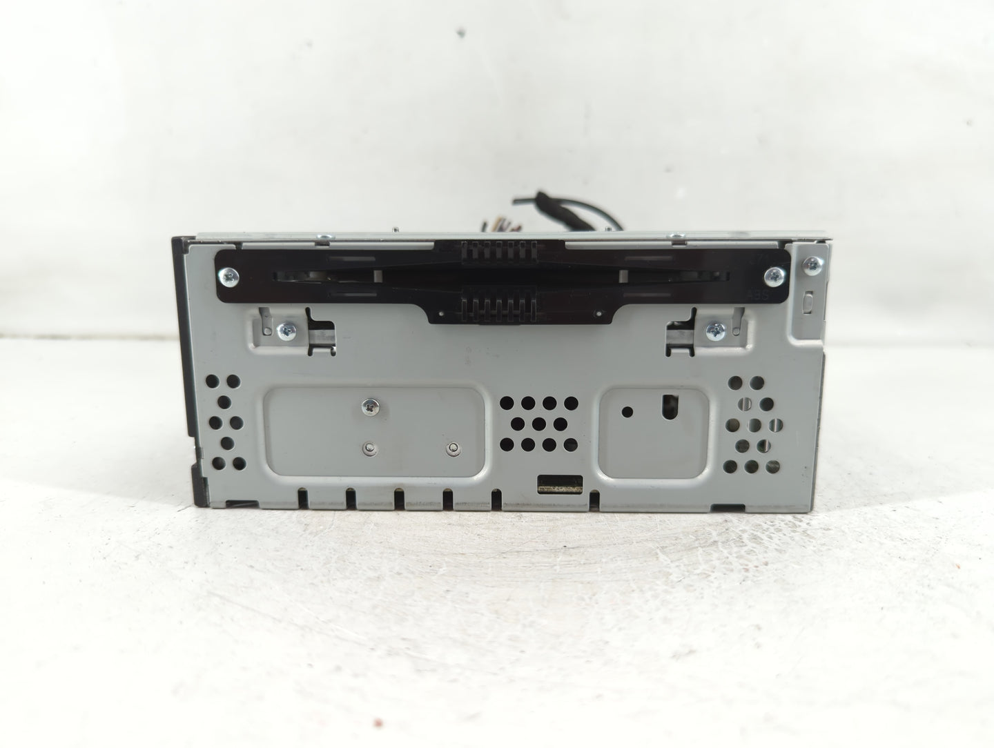 2013-2015 Ford Escape Radio AM FM Cd Player Receiver Replacement Fits Fits 2013 2014 2015 OEM Used Auto Parts - Oemusedautop