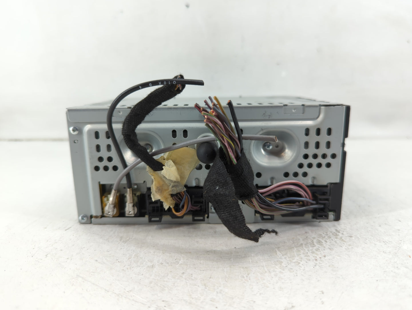 2013-2015 Ford Escape Radio AM FM Cd Player Receiver Replacement Fits Fits 2013 2014 2015 OEM Used Auto Parts - Oemusedautop