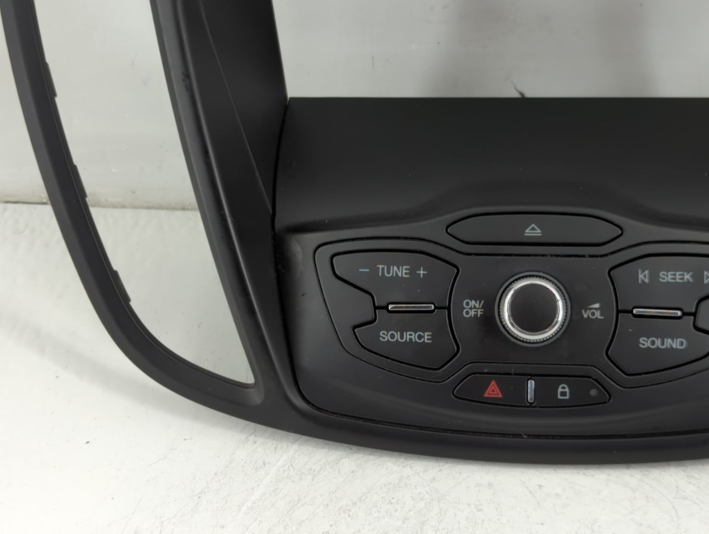 2013-2016 Ford Escape Radio AM FM Cd Player Receiver Replacement P/N:CJ54 18835-CCW Fits Fits 2013 2014 2015 2016 OEM Used A