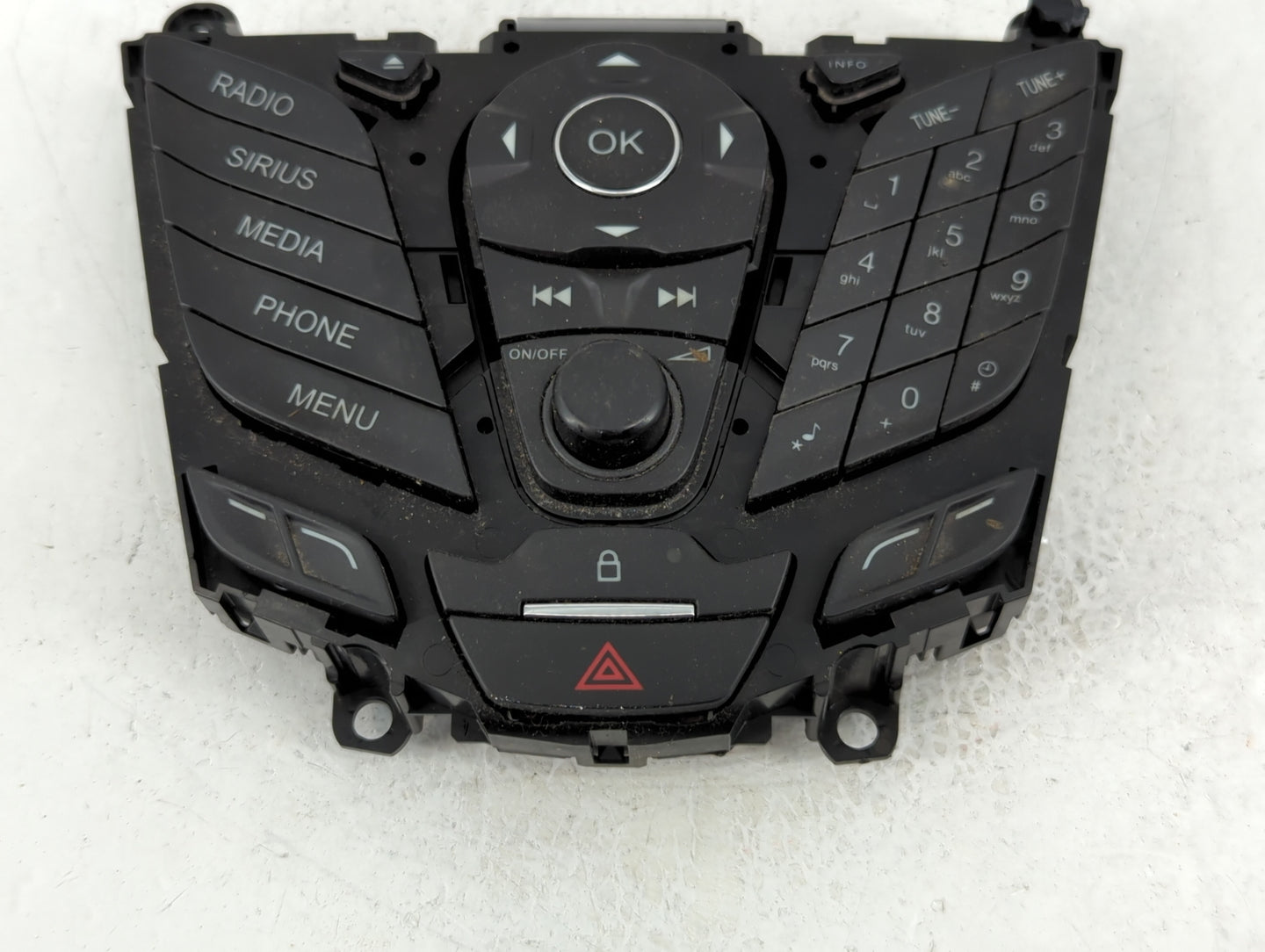2013-2016 Ford Escape Radio AM FM Cd Player Receiver Replacement P/N:DJ5T-18K811 BA Fits Fits 2013 2014 2015 2016 OEM Used A