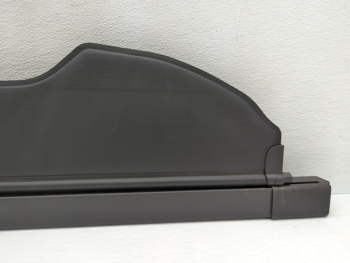 2014 Ford Escape Rear Cargo Cover Storage Retractable Shade - Oemusedautoparts1.com