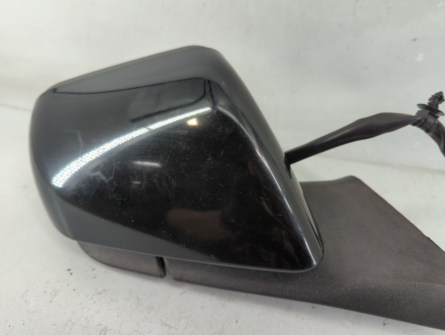 2013-2016 Ford Escape Passenger Side View Mirror - Right Door Mirror OEM Used - Oemusedautoparts1.com