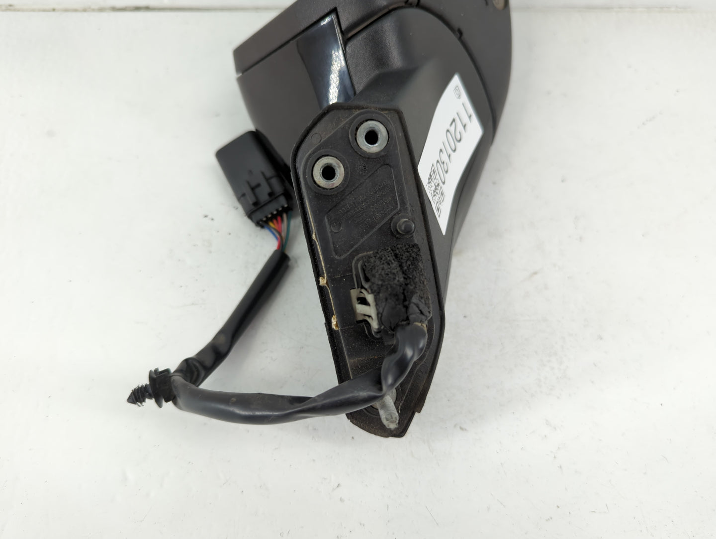 2013-2016 Ford Escape Passenger Side View Mirror - Right Door Mirror OEM Used - Oemusedautoparts1.com