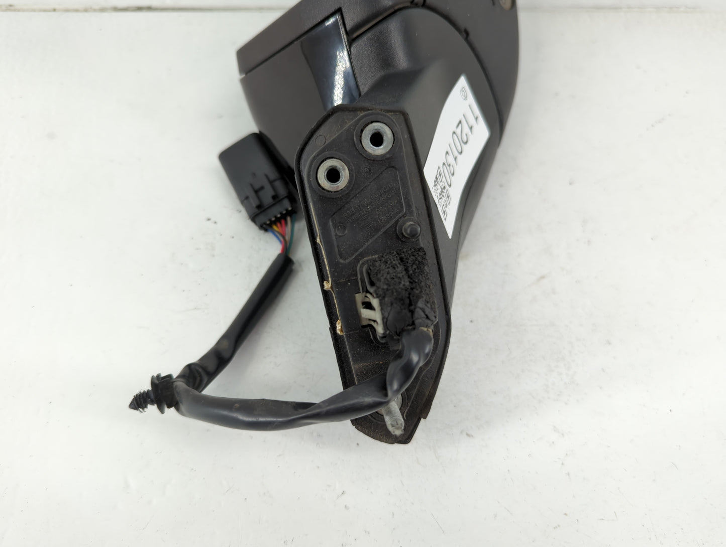 2013-2016 Ford Escape Passenger Side View Mirror - Right Door Mirror OEM Used - Oemusedautoparts1.com