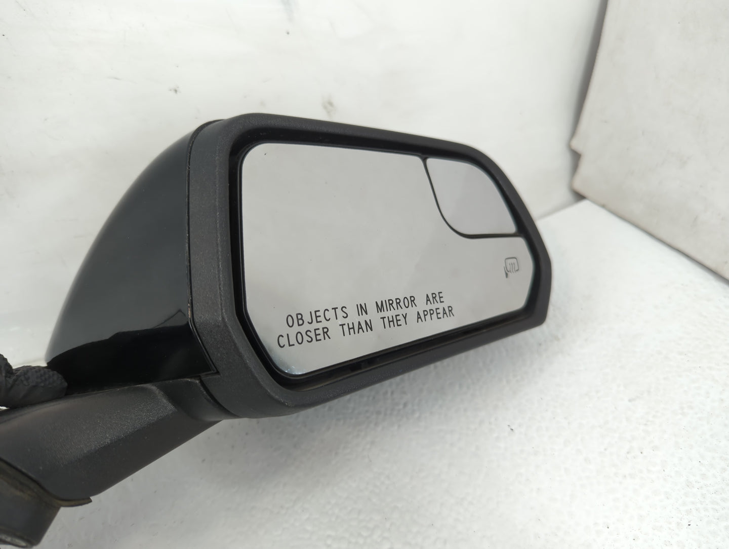 2013-2016 Ford Escape Passenger Side View Mirror - Right Door Mirror OEM Used - Oemusedautoparts1.com