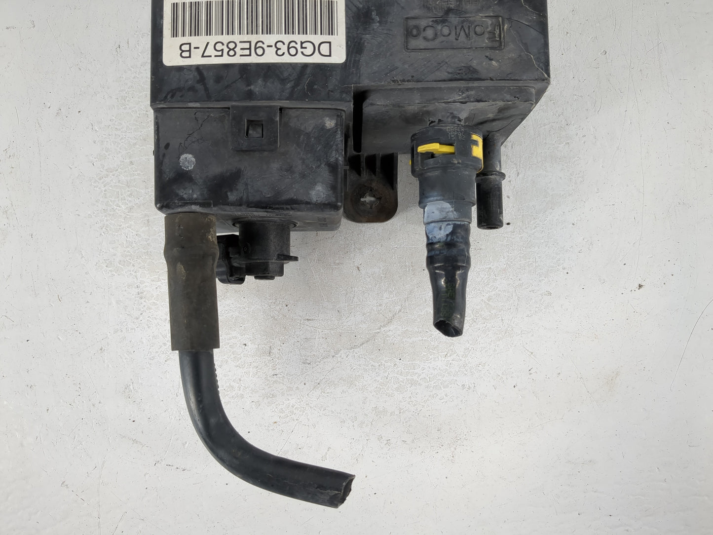 2014 Ford Escape Fuel Vapor Charcoal Canister 1120672 - Oemusedautoparts1.com