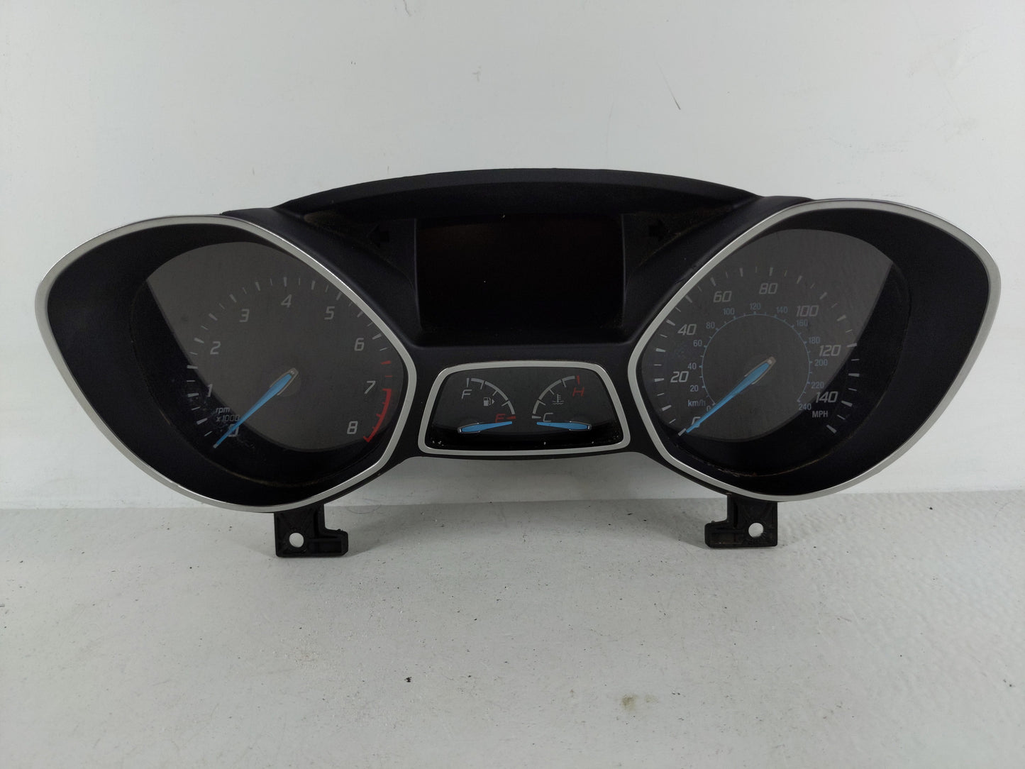 2014-2015 Ford Escape Instrument Cluster Speedometer Gauges P/N:DTHA26066A Fits Fits 2014 2015 OEM Used Auto Parts - Oemused