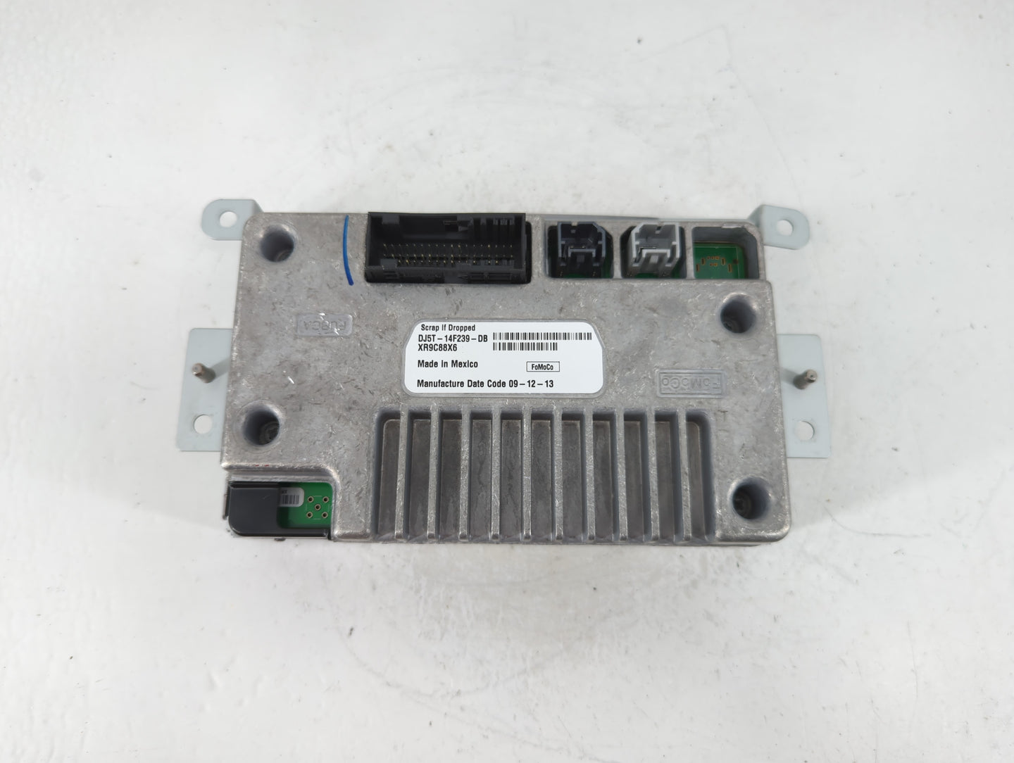 2014-2016 Ford Escape Information Display Screen 1127084 - Oemusedautoparts1.com