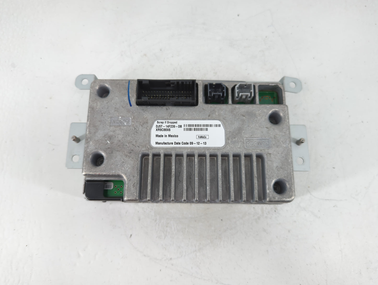 2014-2016 Ford Escape Information Display Screen 1127084 - Oemusedautoparts1.com