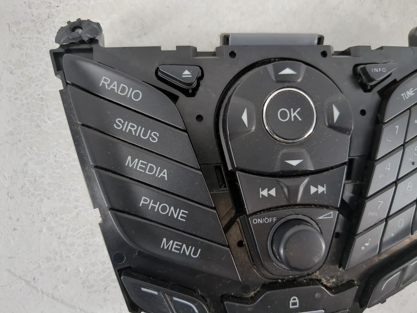2013-2016 Ford Escape Radio AM FM Cd Player Receiver Replacement P/N:DJ5T 18K811 BA CJ54 18835 AE Fits Fits 2013 2014 2015 2