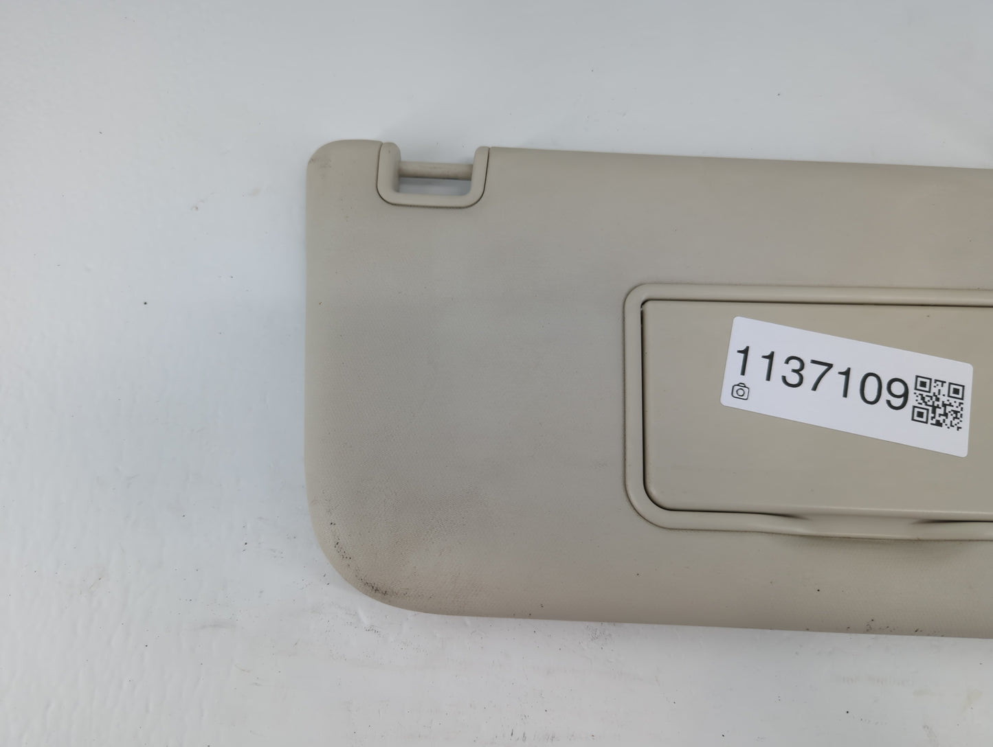 2013-2019 Ford Escape Sun Visor Shade Replacement Passenger Right Mirror Fits Fits 2013 2014 2015 2016 2017 2018 2019 OEM Us