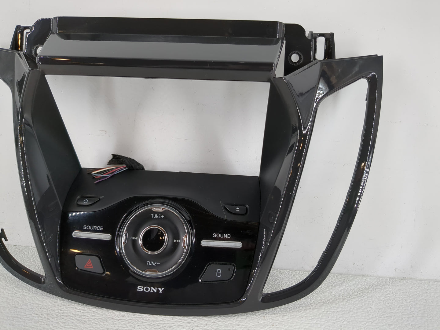 2013-2016 Ford Escape Radio AM FM Cd Player Receiver Replacement P/N:CJ54 18835 CCW Fits Fits 2013 2014 2015 2016 OEM Used A