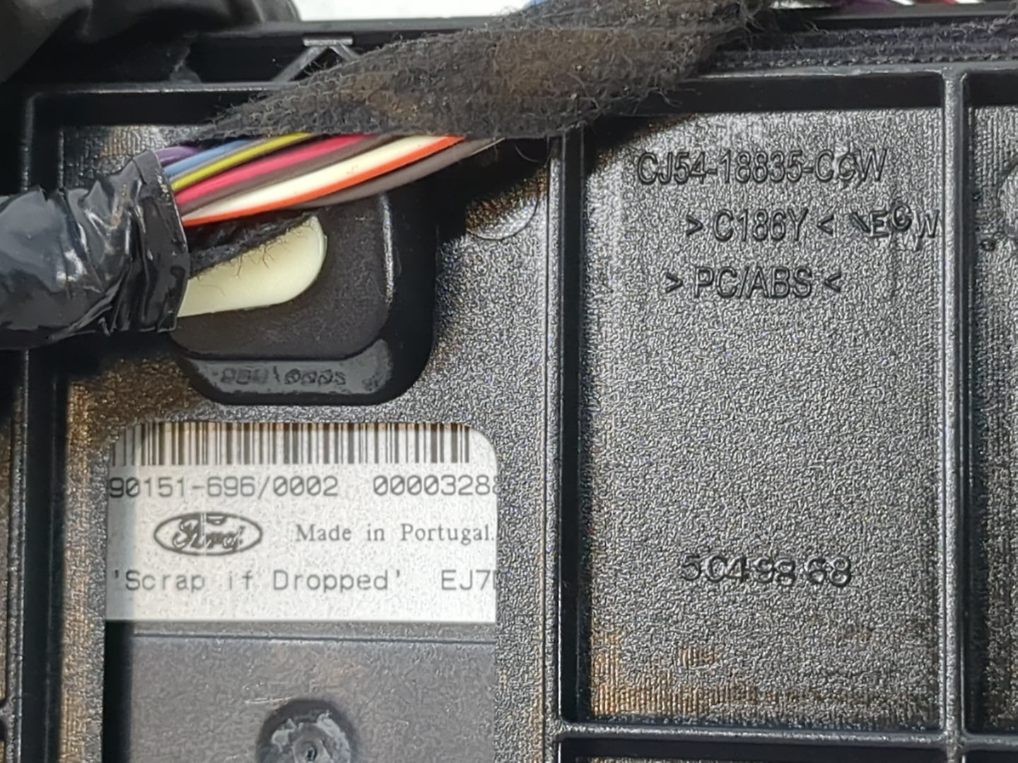 2013-2016 Ford Escape Radio AM FM Cd Player Receiver Replacement P/N:CJ54 18835 CCW Fits Fits 2013 2014 2015 2016 OEM Used A