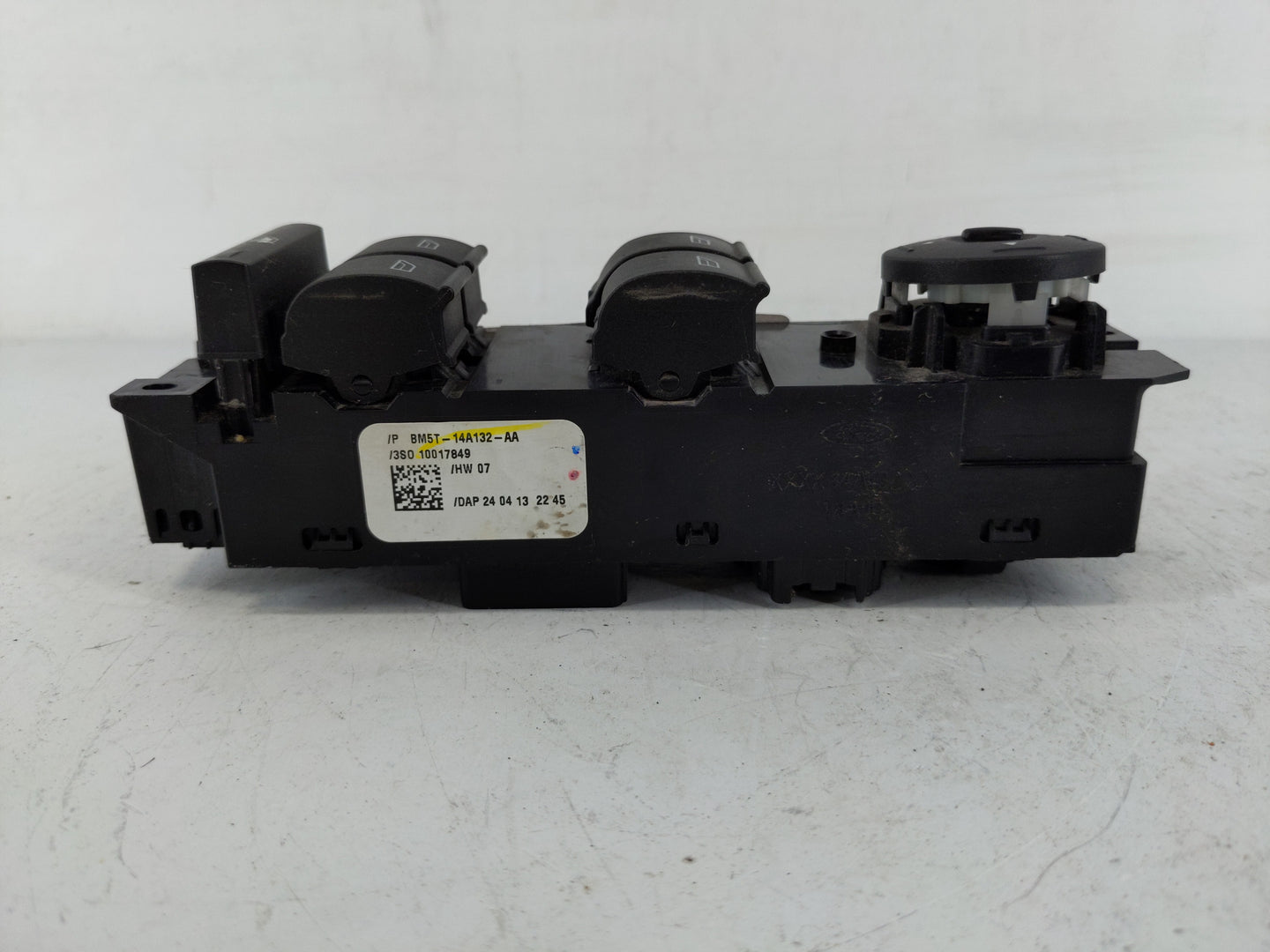 2013-2019 Ford Escape Master Power Window Switch Replacement Driver Side Left P/N:BM5T-14A132-AA Fits OEM Used Auto Parts - 
