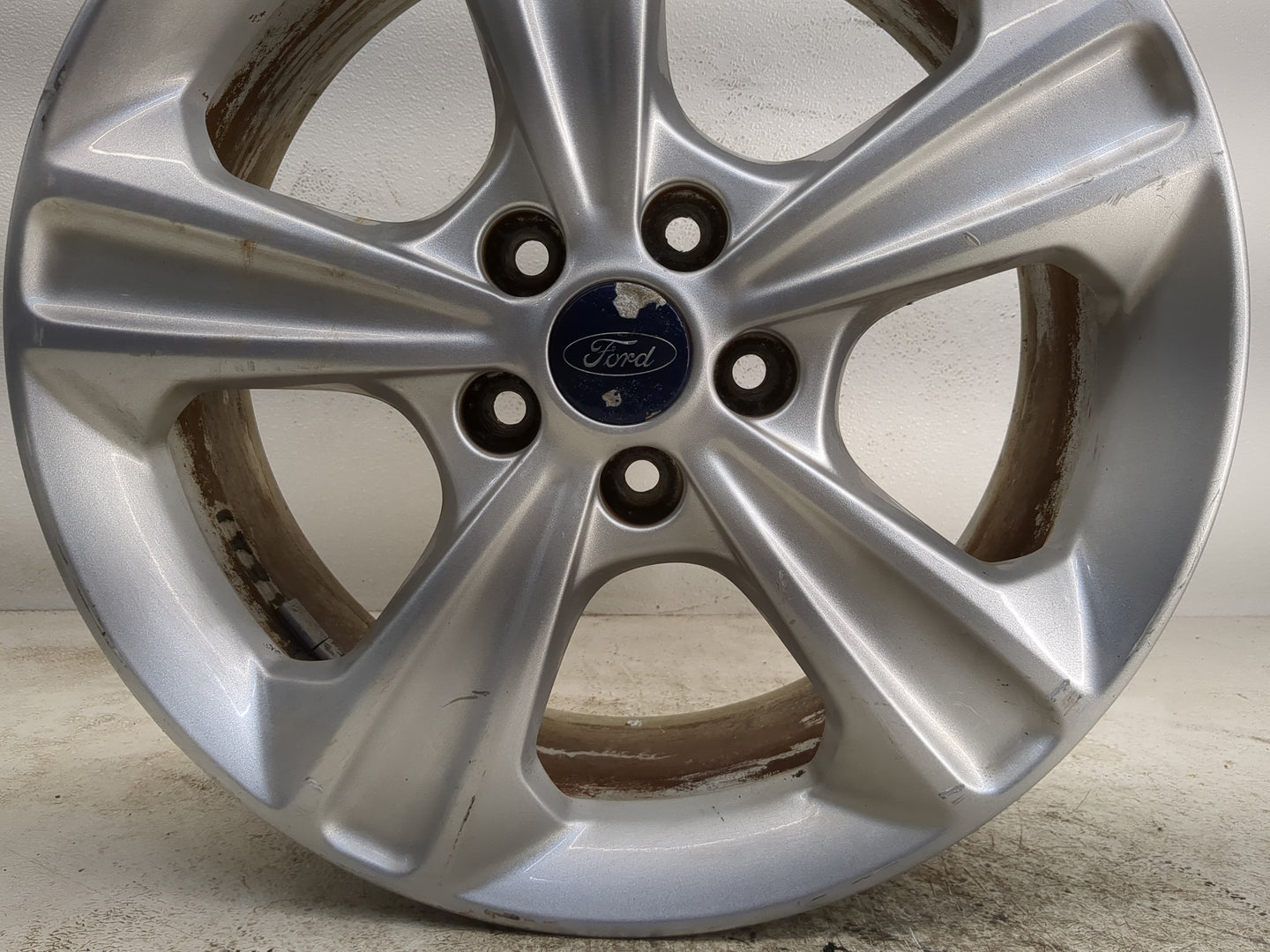 2013-2016 Ford Escape Oem Wheel Rim 1159794 - Oemusedautoparts1.com