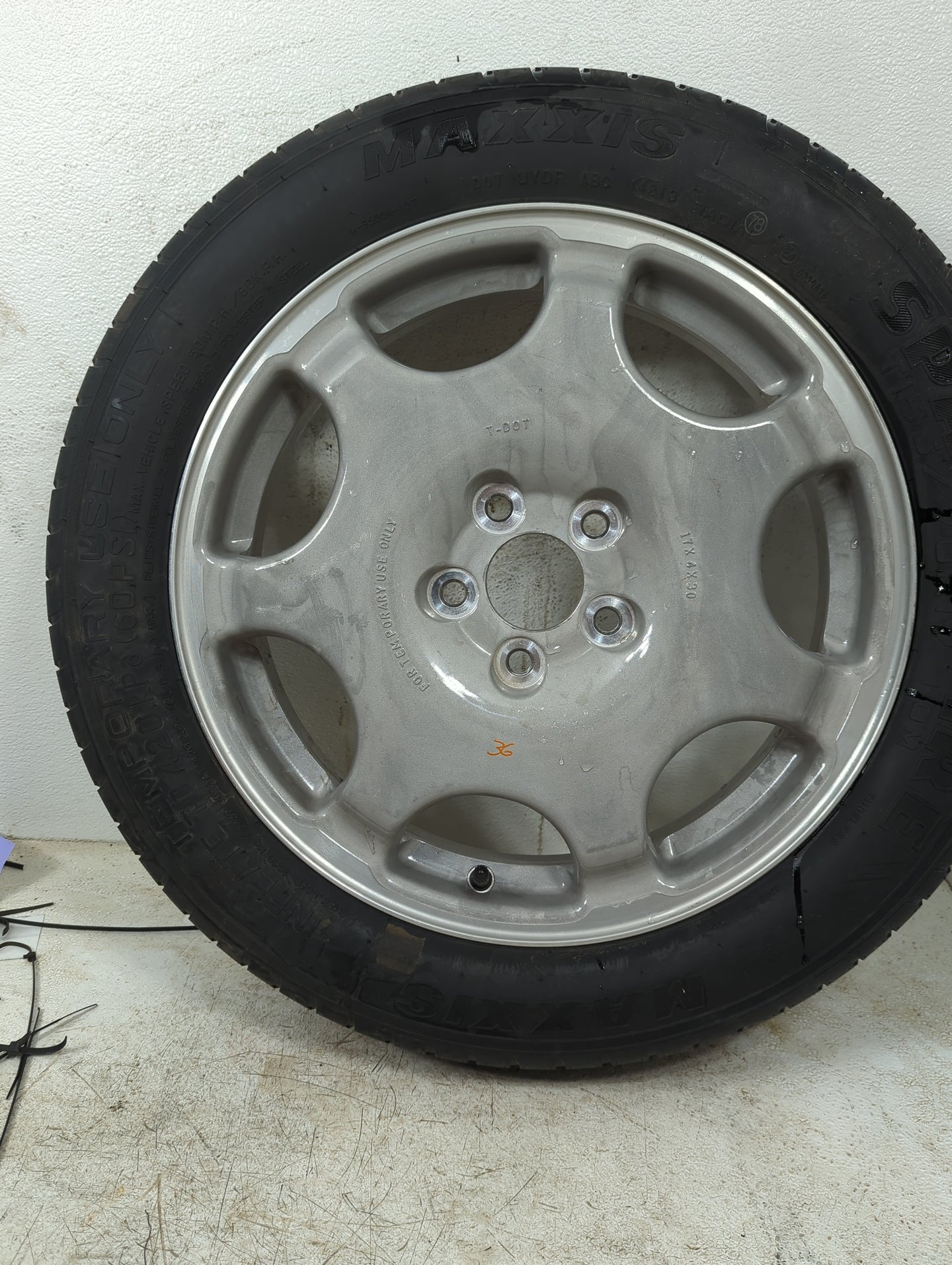 2013-2016 Ford Escape Spare Donut Tire Wheel Rim Oem 1159803 - Oemusedautoparts1.com