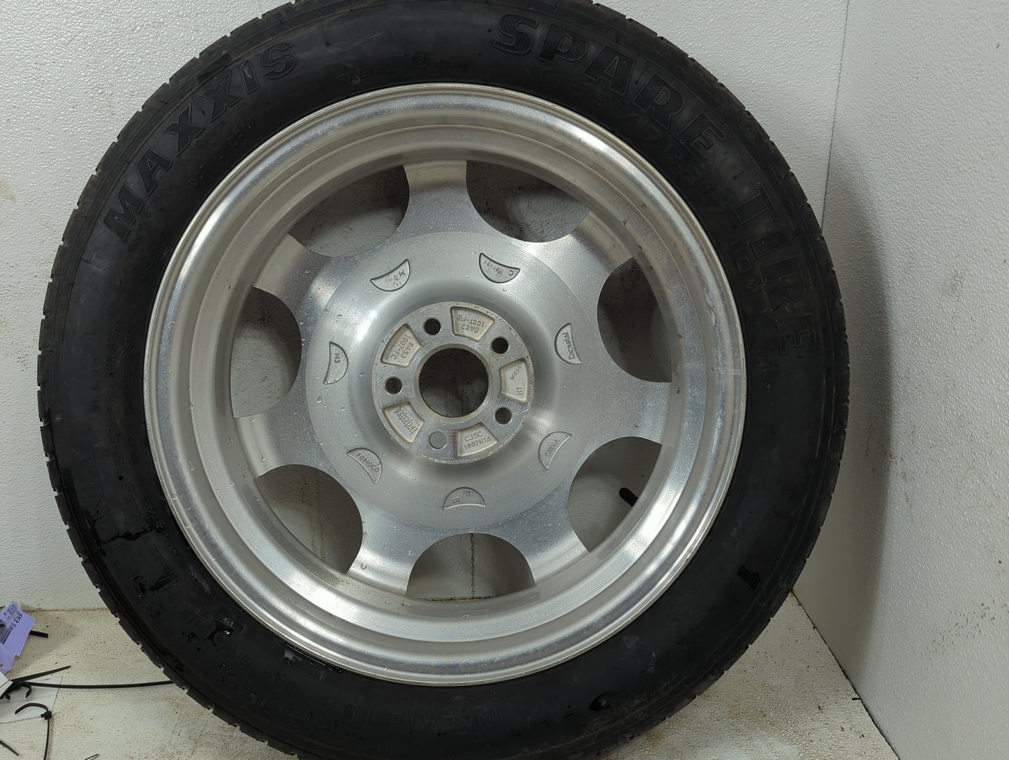 2013-2016 Ford Escape Spare Donut Tire Wheel Rim Oem 1159803 - Oemusedautoparts1.com