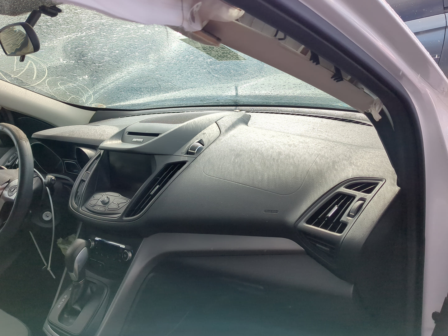 2013-2014 Ford Escape Air Bag Passenger Right Dashboard OEM Fits Fits 2013 2014 2015 OEM Used Auto Parts - Oemusedautoparts1