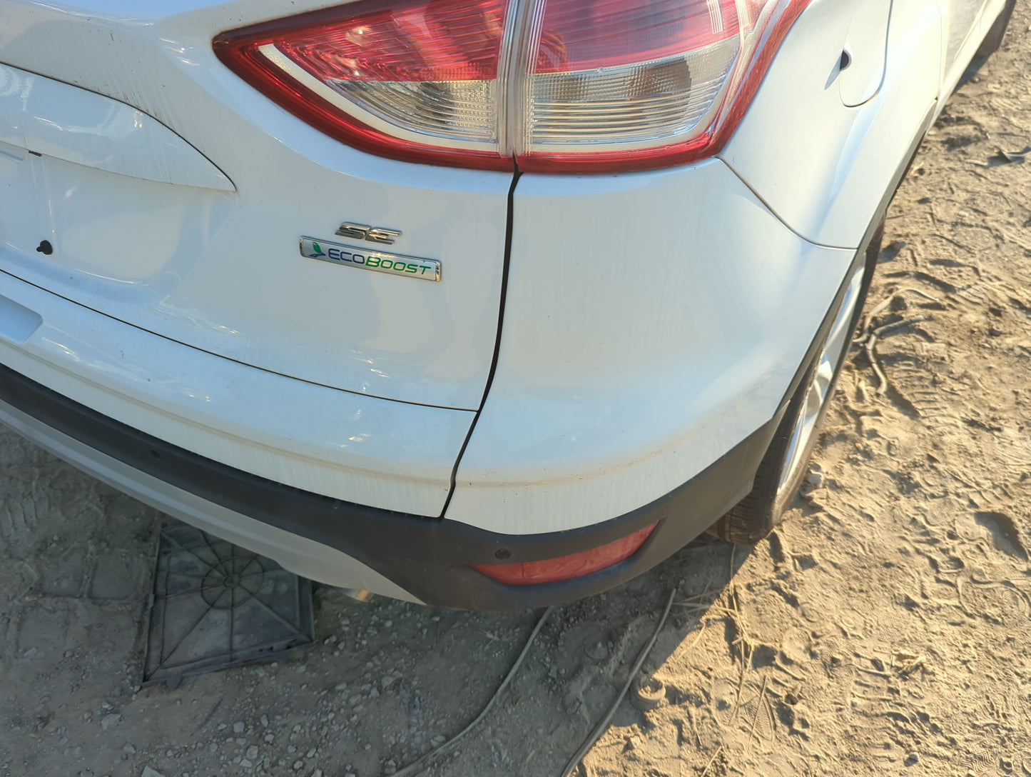 2013-2016 Ford Escape Rear Bumper Assembly Oem 1163867 - Oemusedautoparts1.com