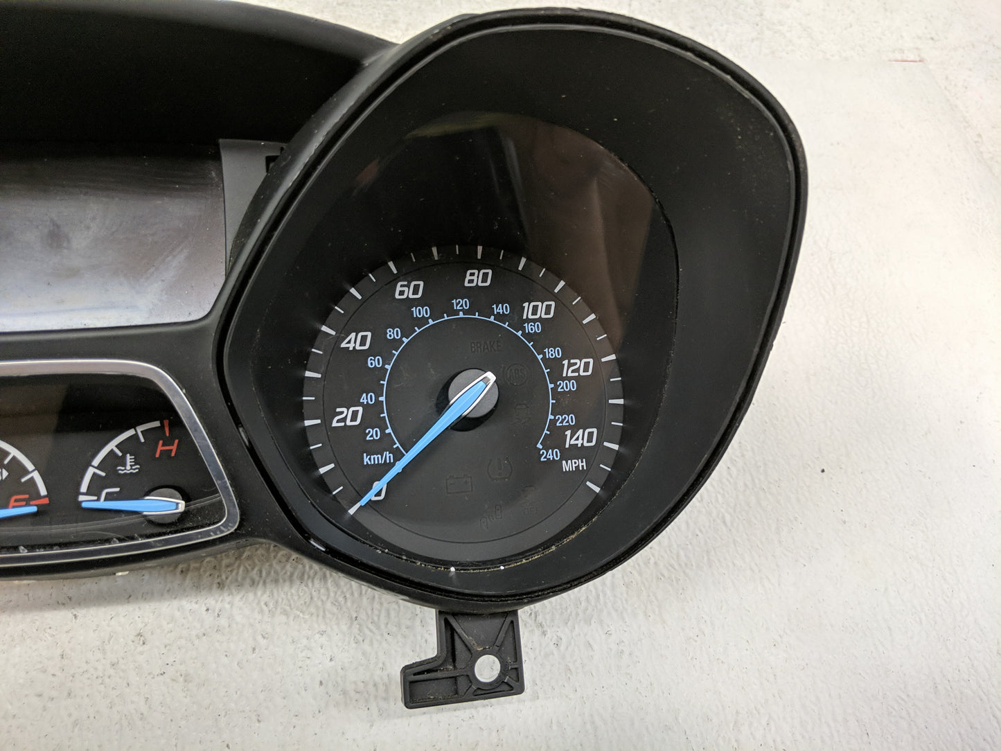 2013-2014 Ford Escape Instrument Cluster Speedometer Gauges P/N:VPCL8F-10894-B CL8F-10894-B Miles: Fits Fits 2013 2014 OEM U