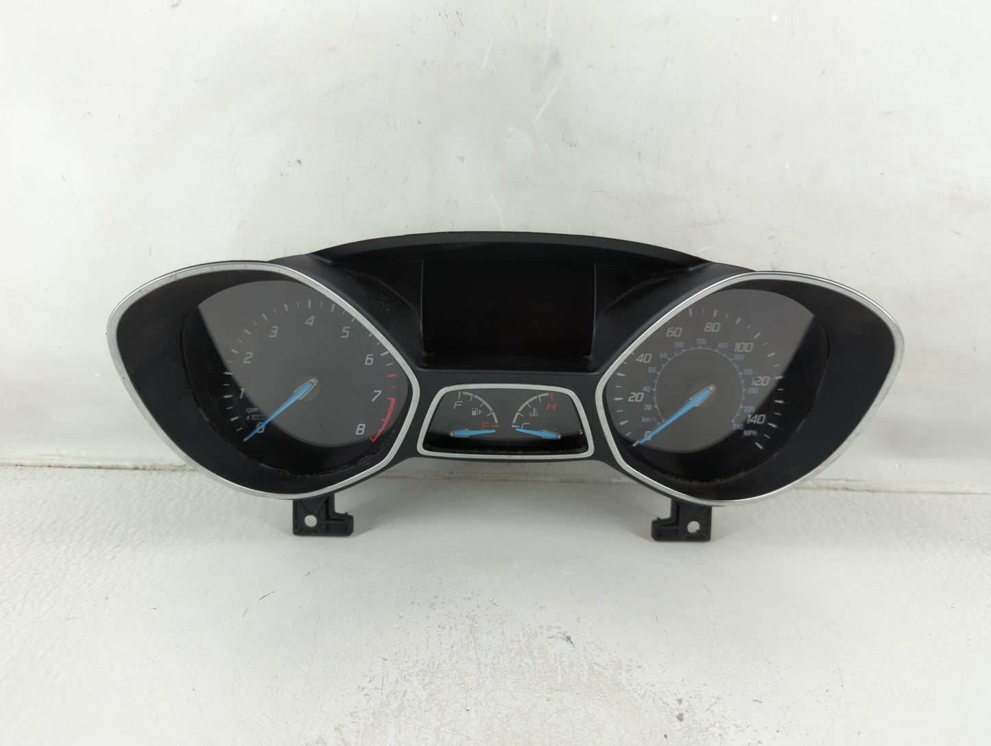 2013-2014 Ford Escape Instrument Cluster Speedometer Gauges P/N:CL8F-10894-B Fits Fits 2013 2014 OEM Used Auto Parts - Oemus