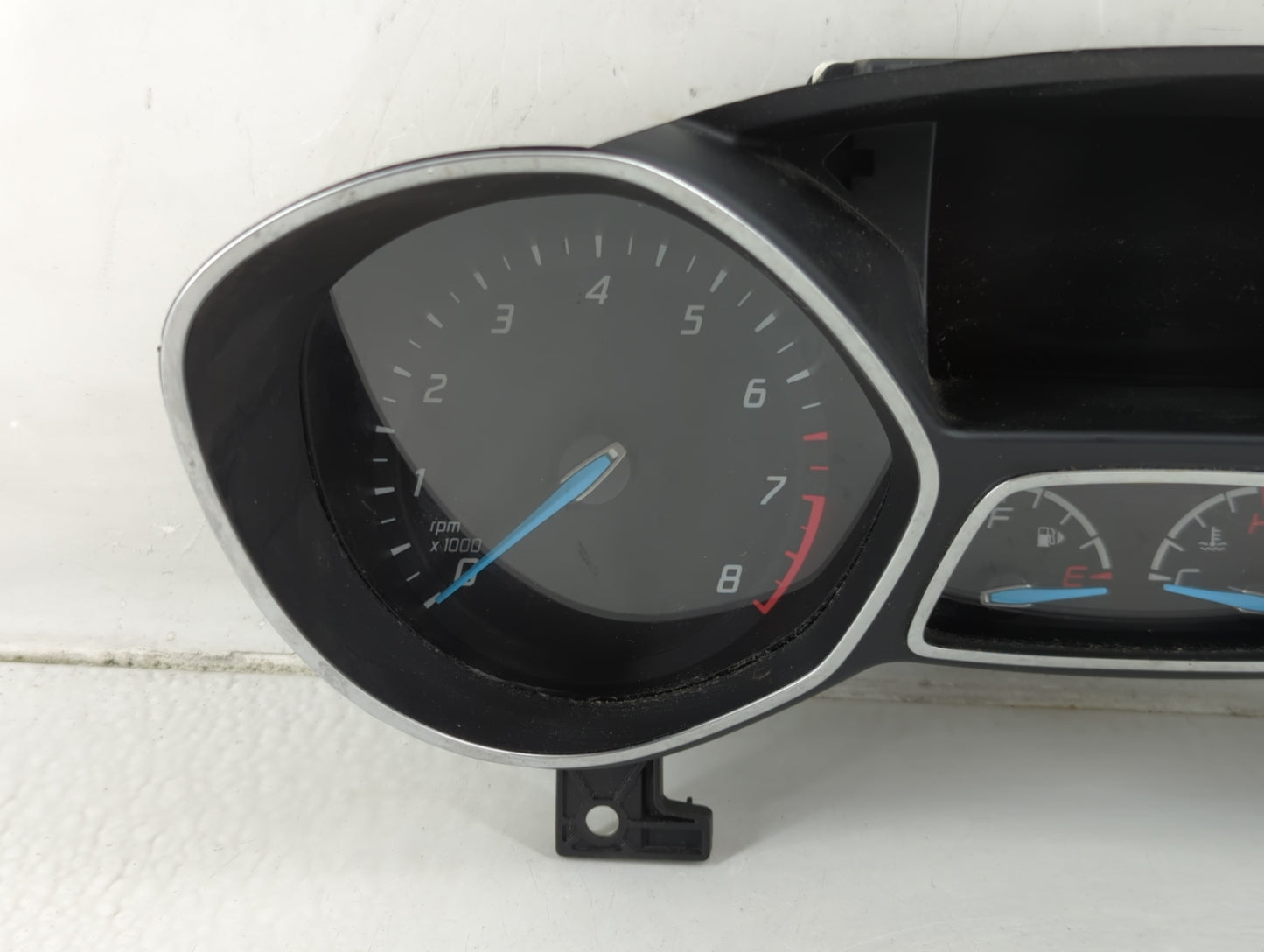 2013-2014 Ford Escape Instrument Cluster Speedometer Gauges P/N:CL8F-10894-B Fits Fits 2013 2014 OEM Used Auto Parts - Oemus