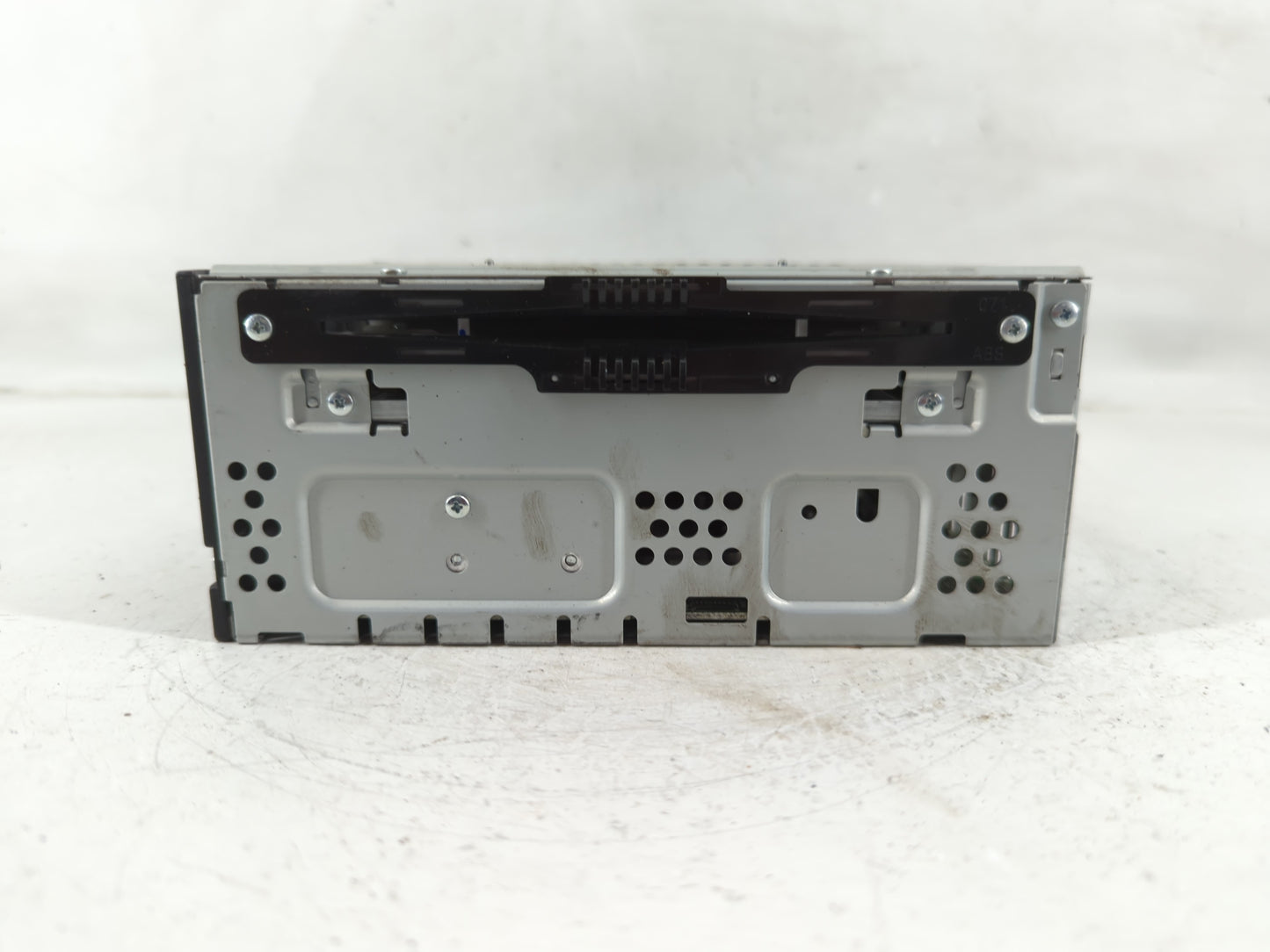 2013-2015 Ford Escape Radio AM FM Cd Player Receiver Replacement Fits Fits 2013 2014 2015 OEM Used Auto Parts - Oemusedautop