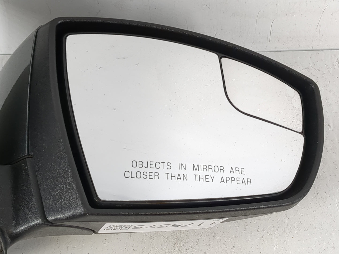 2013-2016 Ford Escape Passenger Side View Mirror - Right Door Mirror OEM Used - Oemusedautoparts1.com