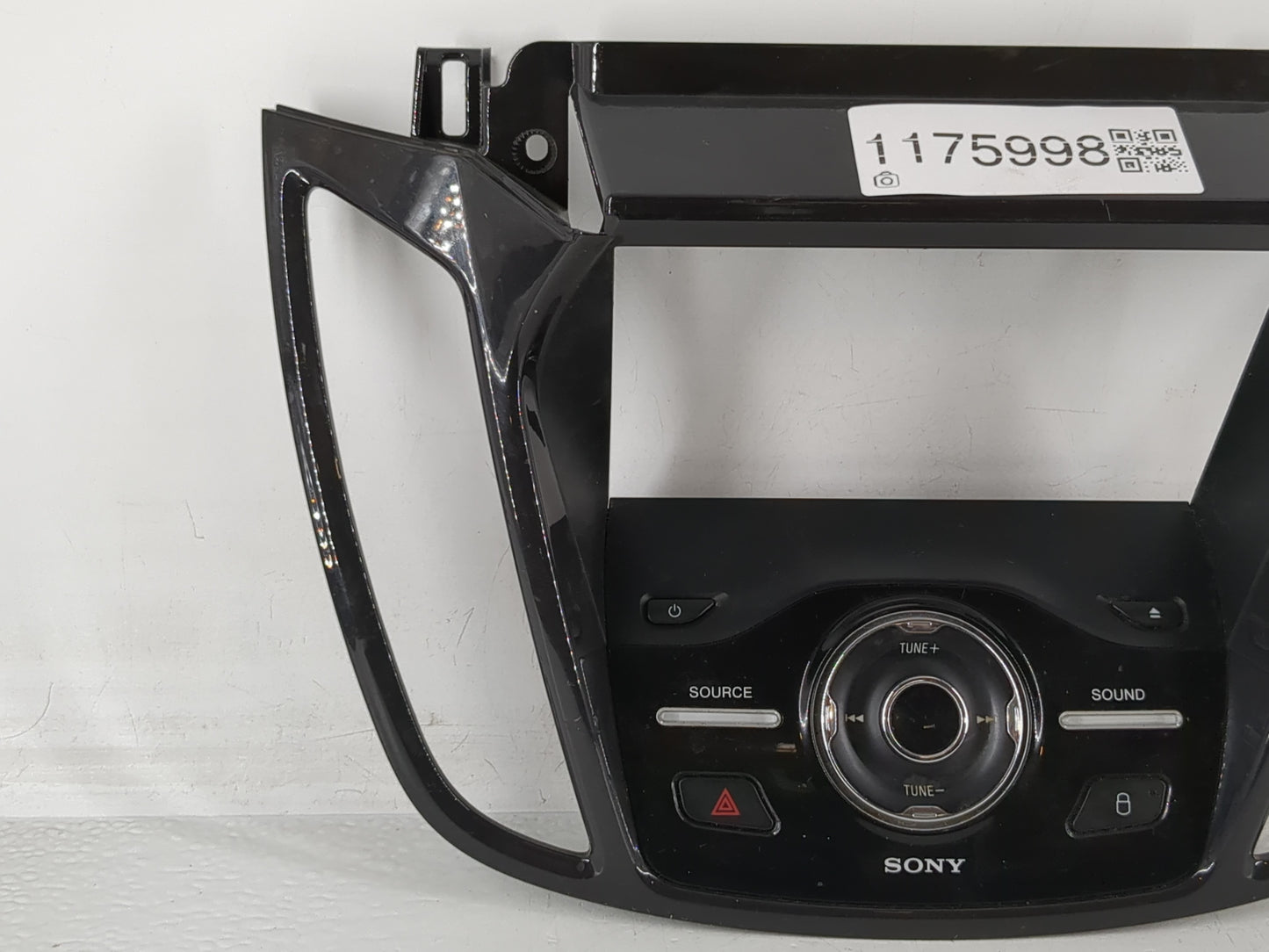 2013-2016 Ford Escape Radio AM FM Cd Player Receiver Replacement P/N:CJ54-18835 Fits Fits 2013 2014 2015 2016 OEM Used Auto 