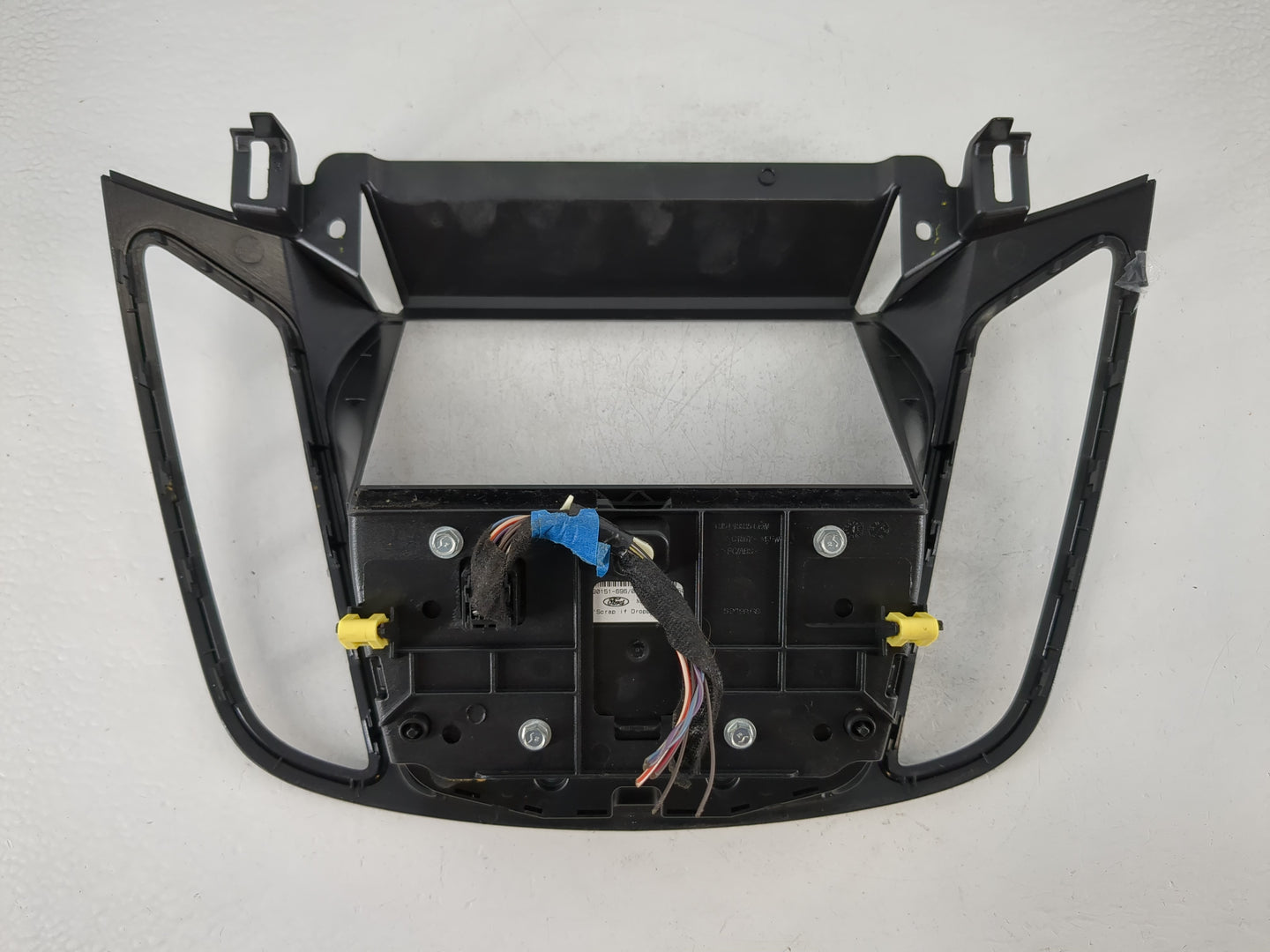 2013-2016 Ford Escape Radio AM FM Cd Player Receiver Replacement P/N:CJ54-18835 Fits Fits 2013 2014 2015 2016 OEM Used Auto 