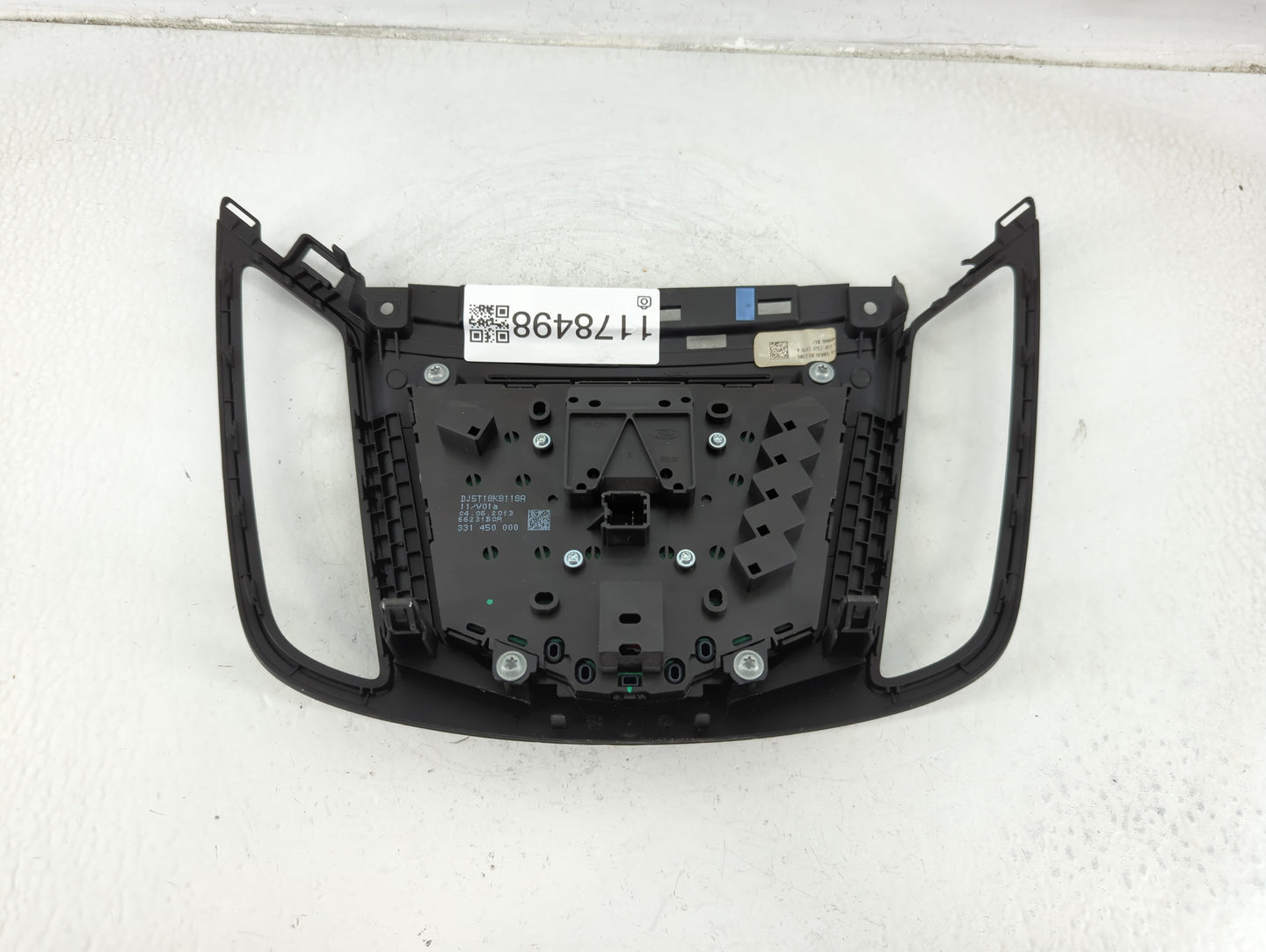 2013-2015 Ford Escape Radio AM FM Cd Player Receiver Replacement P/N:CJ54 18835 AE3 Fits Fits 2013 2014 2015 OEM Used Auto P