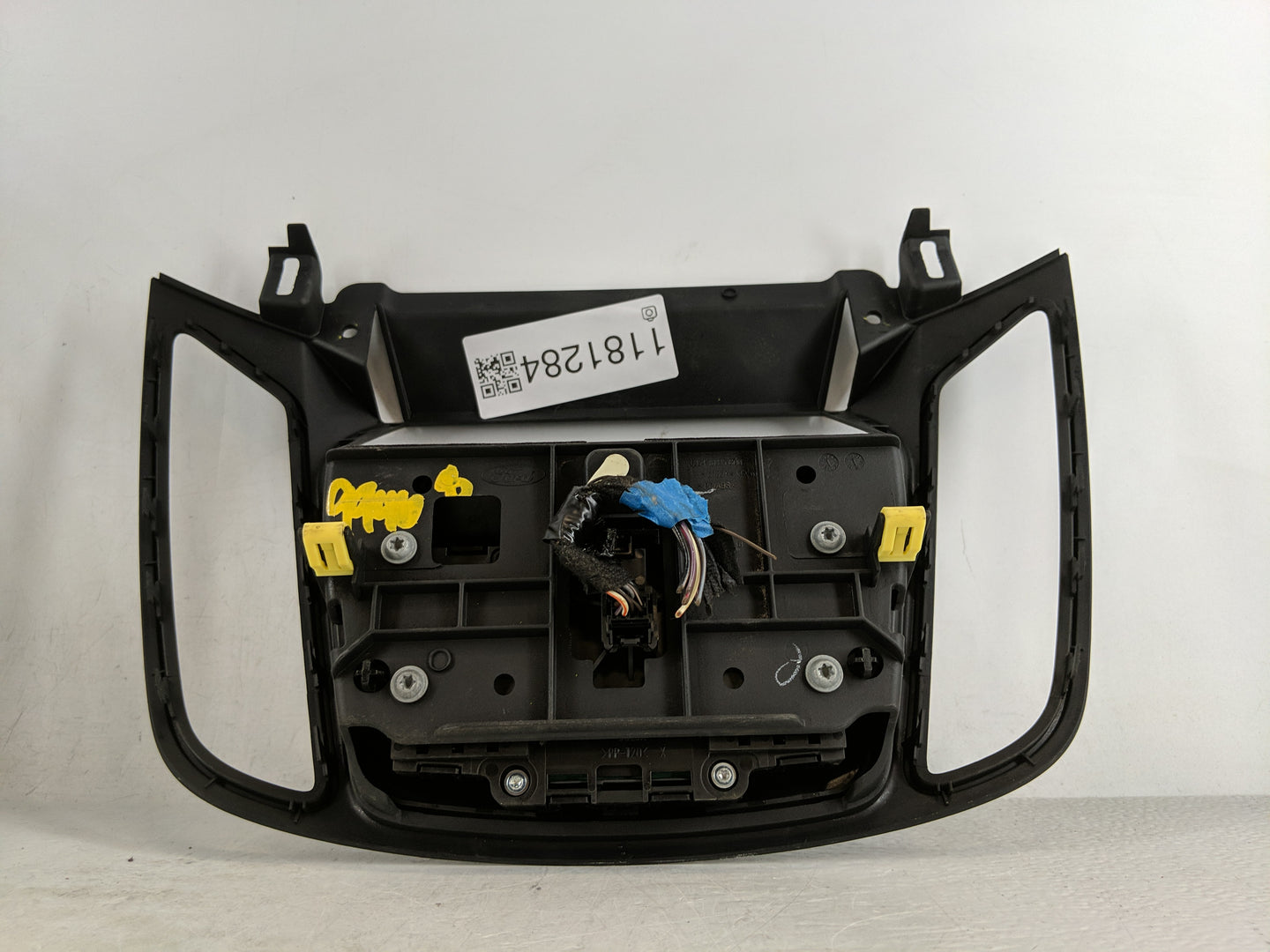 2013-2016 Ford Escape Radio AM FM Cd Player Receiver Replacement P/N:CJ54-18835-CCW Fits Fits 2013 2014 2015 2016 OEM Used A