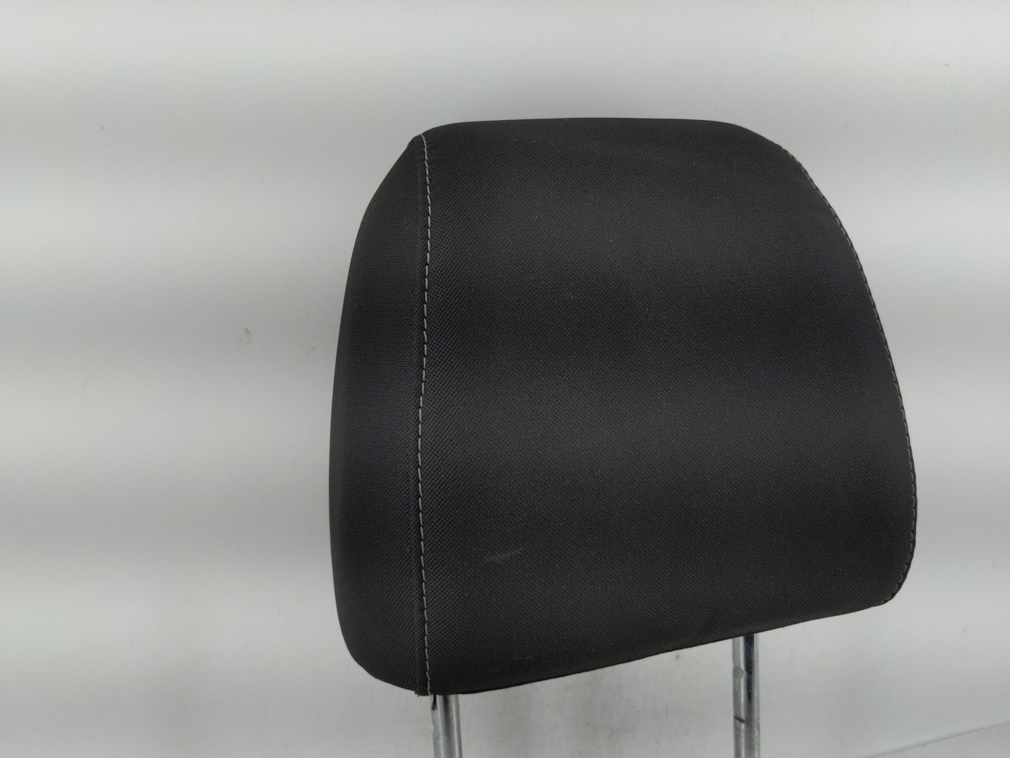 2014 Ford Escape Headrest Head Rest Front Driver Passenger Seat Fits OEM Used Auto Parts - Oemusedautoparts1.com