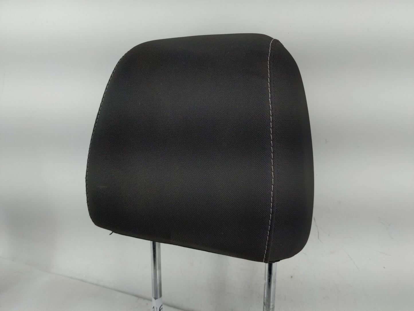 2014 Ford Escape Headrest Head Rest Front Driver Passenger Seat Fits OEM Used Auto Parts - Oemusedautoparts1.com